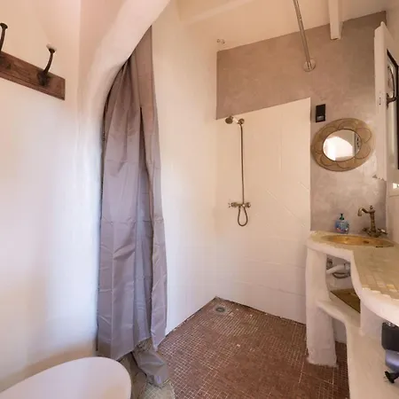 Apartment Belle Maison Atypique Avec Piscine Chauffee La Colle-sur-Loup